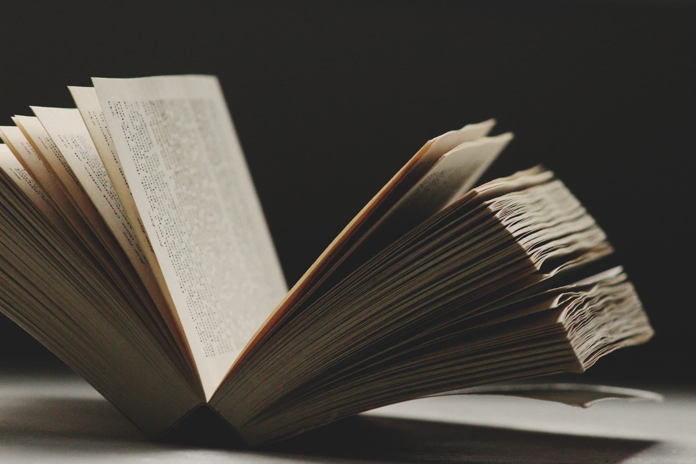 DataBindingUtil.inflate vs View Binding Inflate